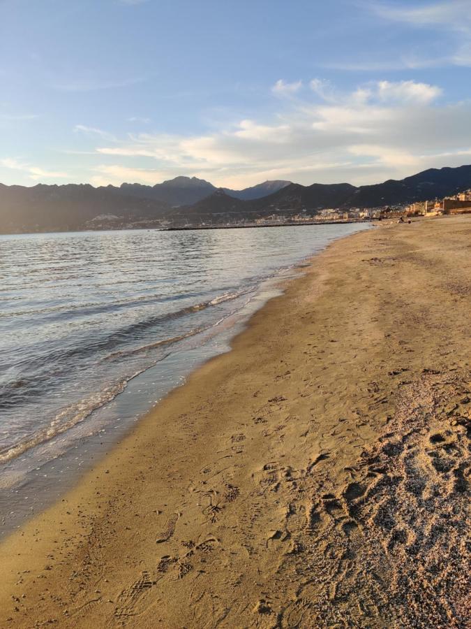 斯坦兹玛尔住宿加早餐旅馆 萨莱诺 外观 照片